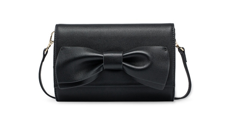 CSZR32 Bow tie style crossbody bag